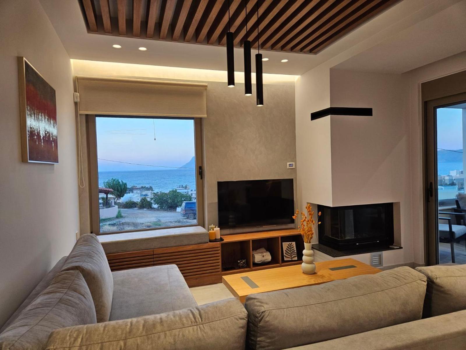 Calm & Dreamy Luxury Apts Pírgos Exterior foto